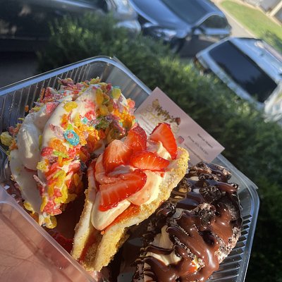 Cheesecake Tacos 