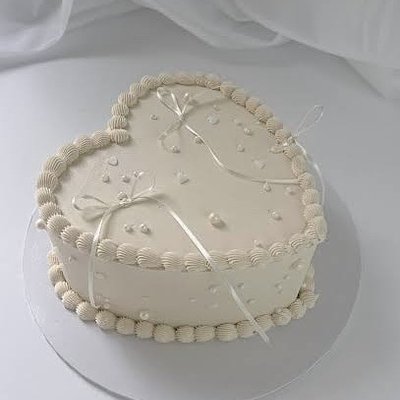 Heart Cake 8” 2 Layers