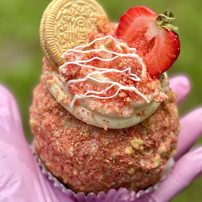 Strawberry Crunch Cheesecake Stuffed Apple
