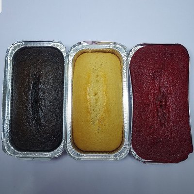 Pack Of 3 Foil Cakes  