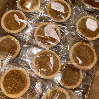 Mini Sweet Potato Pies (12) 
