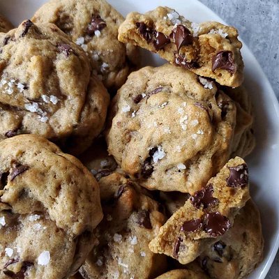 Chocolate Chip & Sea Salt Cookies