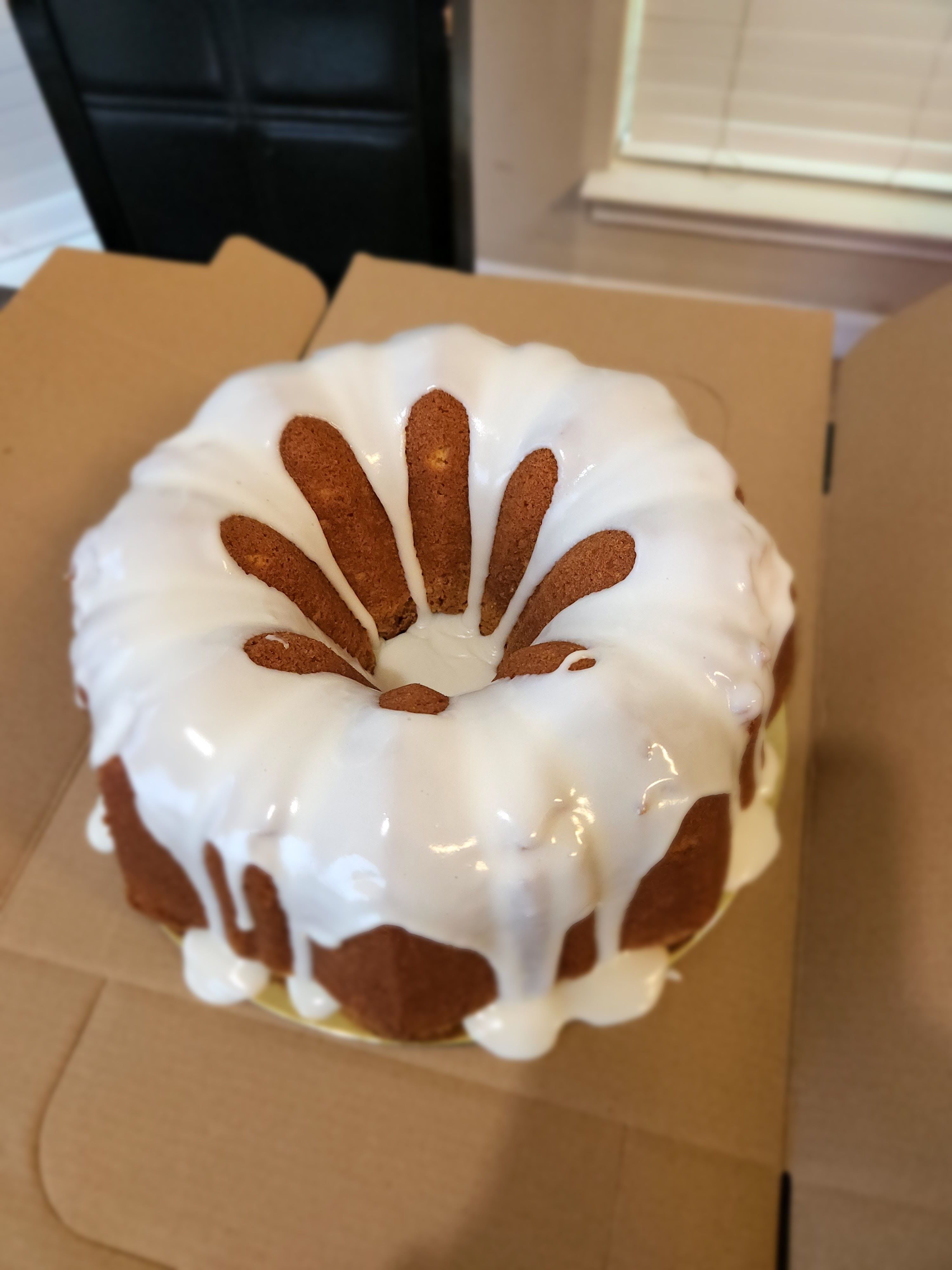 Classy's Double Cream Pound Cake