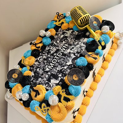 1/2 Sheet Cake 