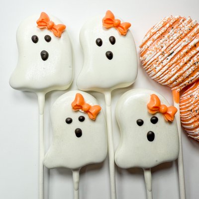 Cake Pops: Ghost (12)