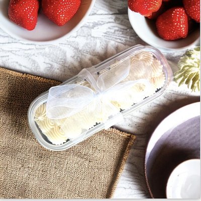 Mini Carrot Cake Bundle