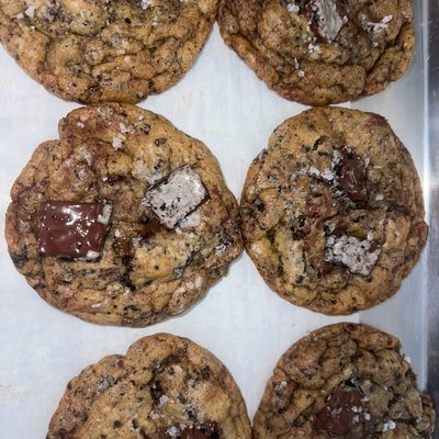 Coffee Cookies & Cream Cookie