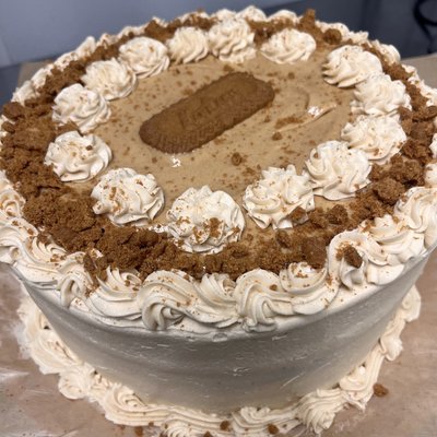 Cookie Butter Cake 