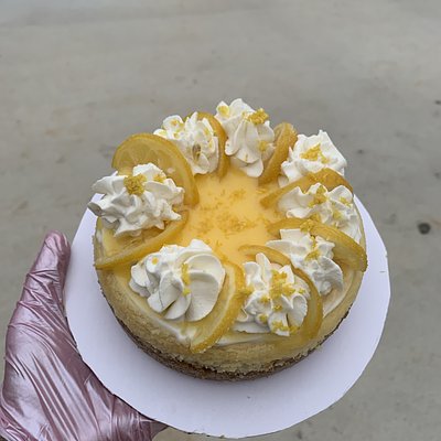 Lemon Curd Cheesecake  
