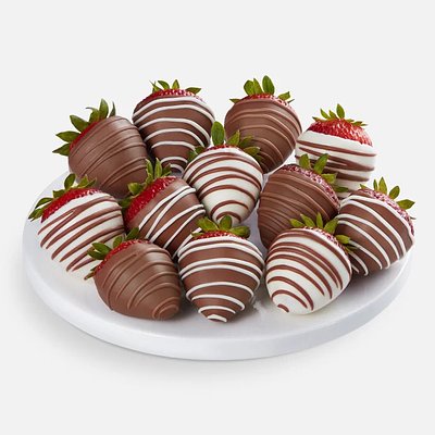 12 Chocolate Covered Strawberries