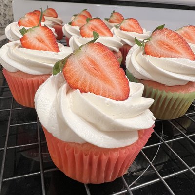 Dozen Cupcakes