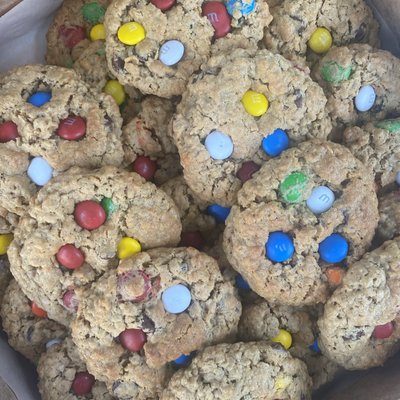 Monster Cookies