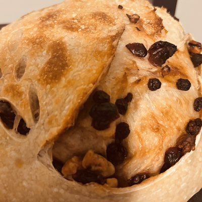 Medium Cranberry Raisin  Walnut