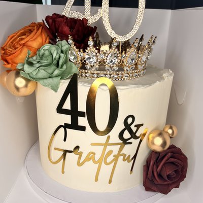 8in (3 Layer Cake)