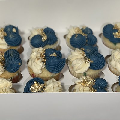 Custom Cupcakes 