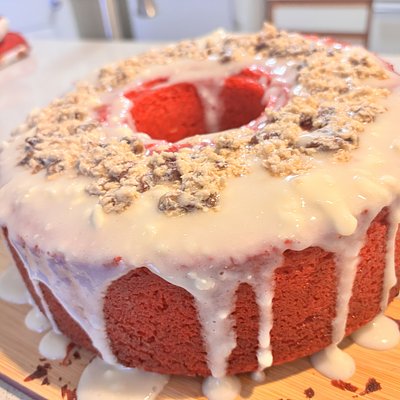 Red Velvet Poundcake With Cream Cheese Icing