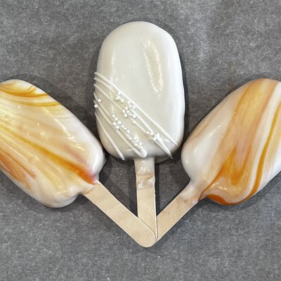 Cakesicles