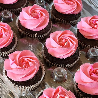 Cupcakes 1 Flavor Per Dozen