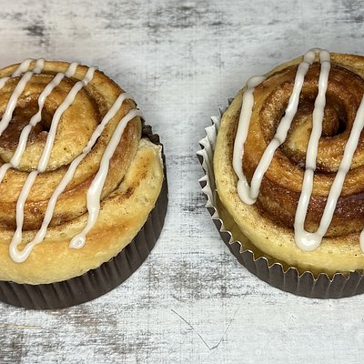 2 Cinnamon Rolls