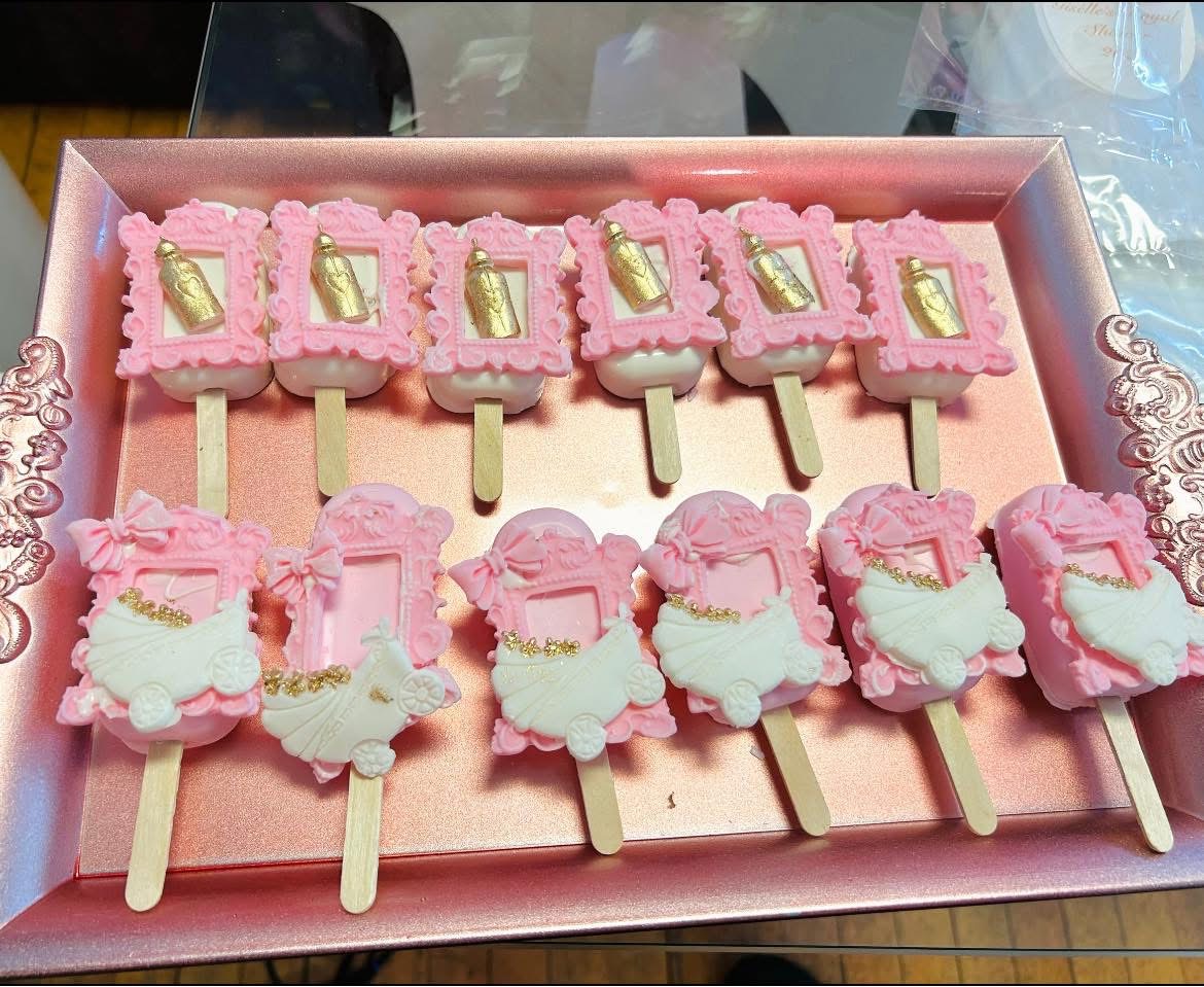 Cakesickles 