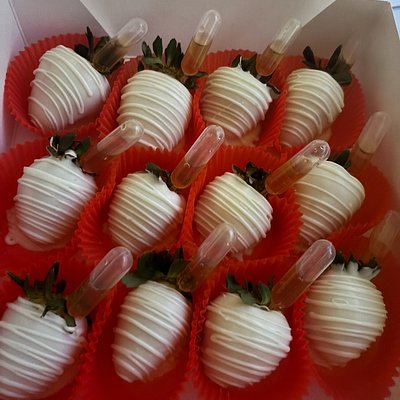 Infused Chocolate Covered Strawberries (12)