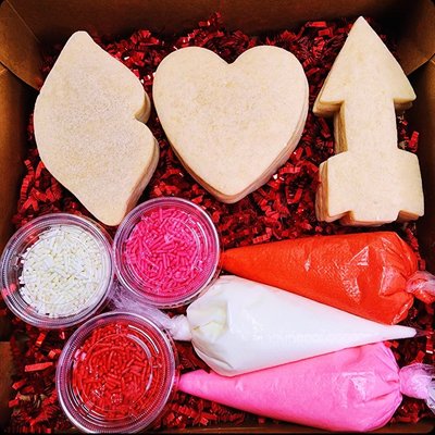 DIY Decorating Kits
