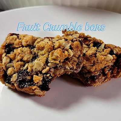 Fruit Crumble Bars 