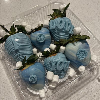 Custom Strawberries (Half Dozen)