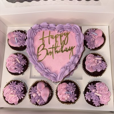 Bento Box 1 Dozen Cupcakes & 3x6 Cake 
