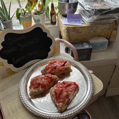 4 Count Scone Box