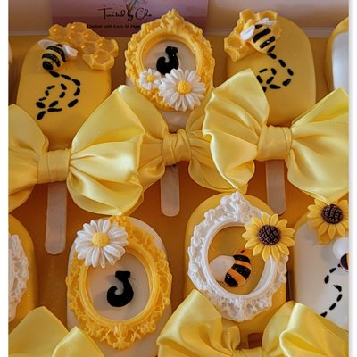  Bows