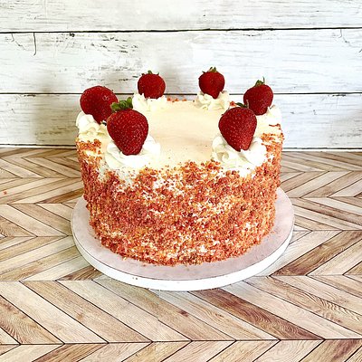 8 Inch Strawberry Dream Cake