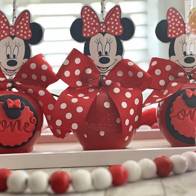 Elaborate Candy Apples