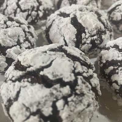 Chocolate Crinkle Cookies