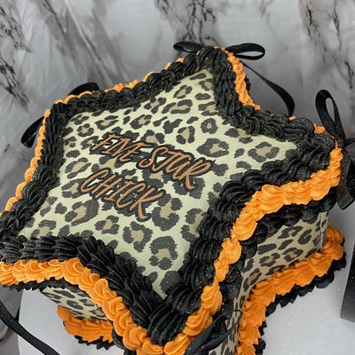 7 Inch Star Cake 
