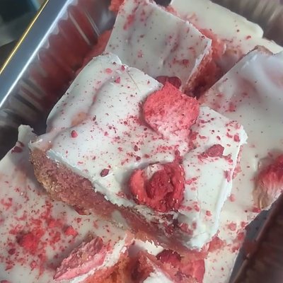Strawberry 