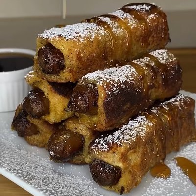 Sausage French Toast Roll Ups 