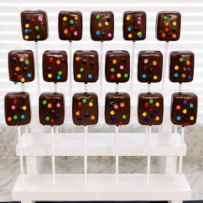  Cosmic Brownies Cakepops 