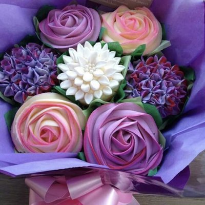 Mother’s Day Bouquet 7 Cupcakes