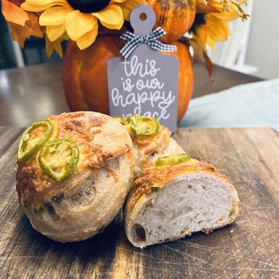 Cheddar & Jalapeño Mini Sourdough