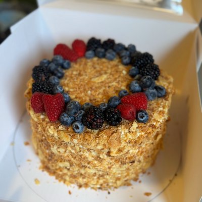 Napoleon Cake 