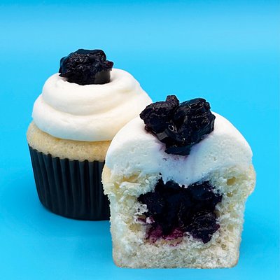 Lemon Blueberry Chiffon Cupcake