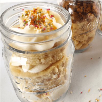 Preach Cobbler Cake Jar