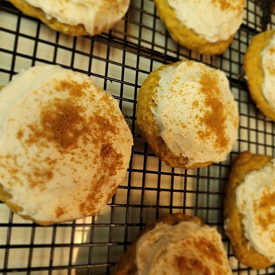 Maple Cinnamon Oatmeal Creme Cookies 