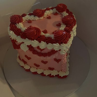 6in Cakes VALENTINES DAY (13th-15th)