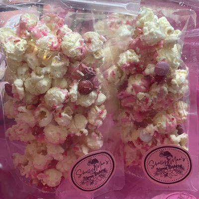 White Chocolate M&M Sprinkle Popcorn 