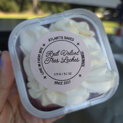 Red Velvet Tres Leches 