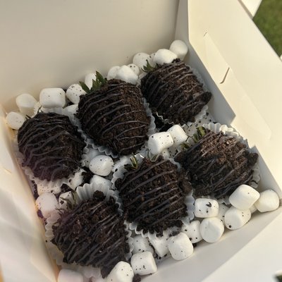 Oreo Crunch Berries (6ct)