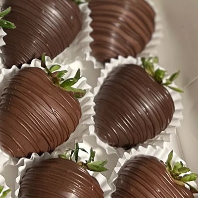 Chocolate Covered Strawberries (Half dozen)