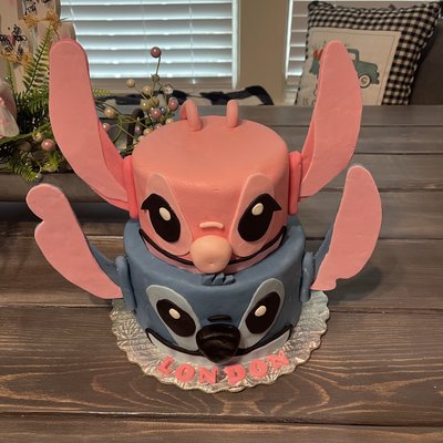 Custom Made Cakes 